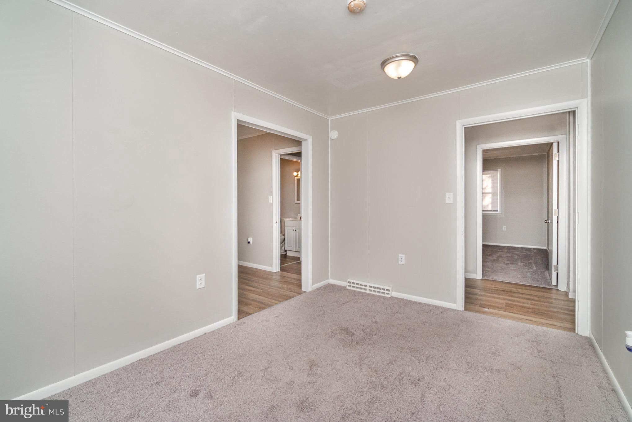 5075 Lincoln Way East