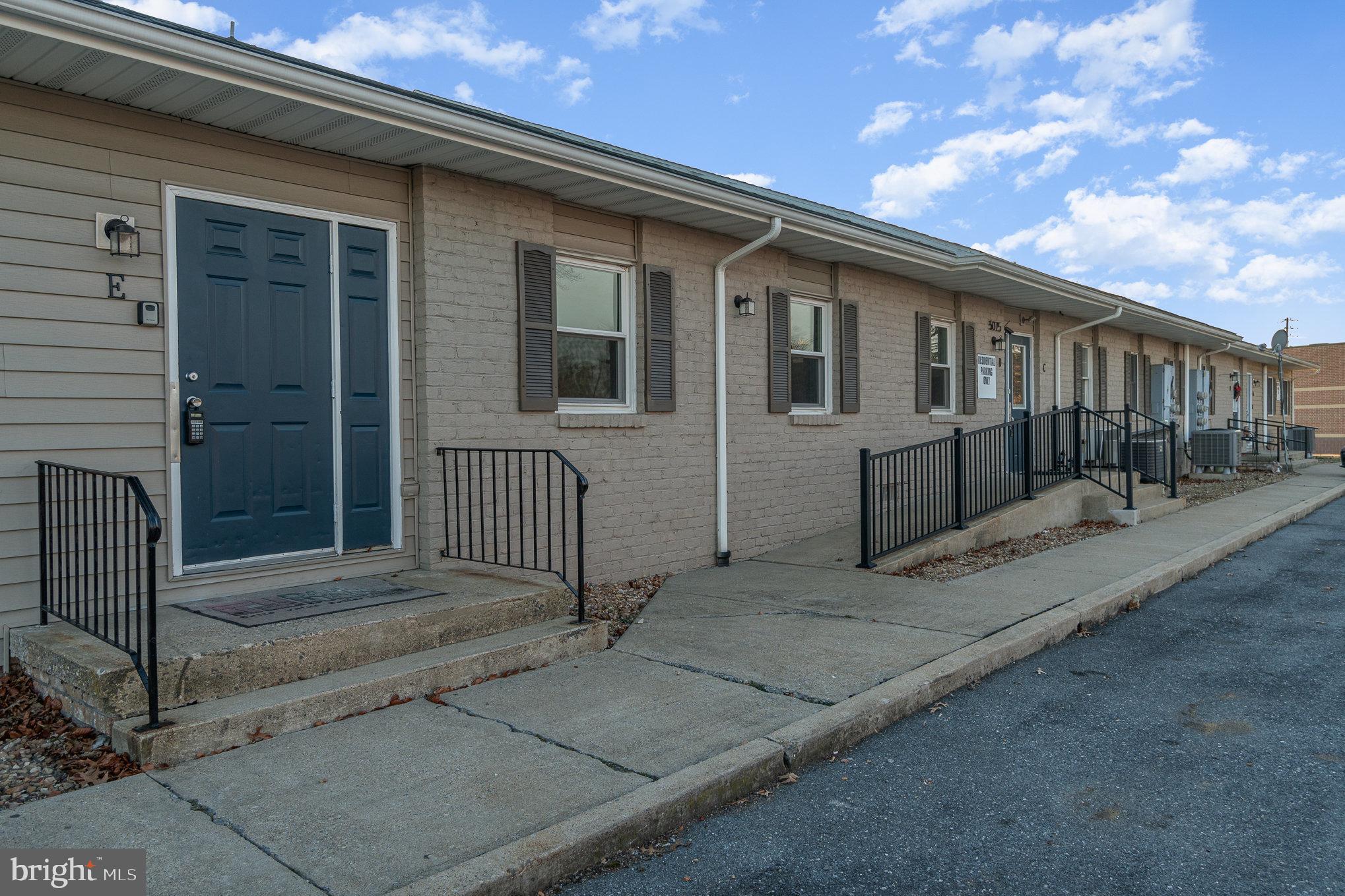 5075 Lincoln Way East