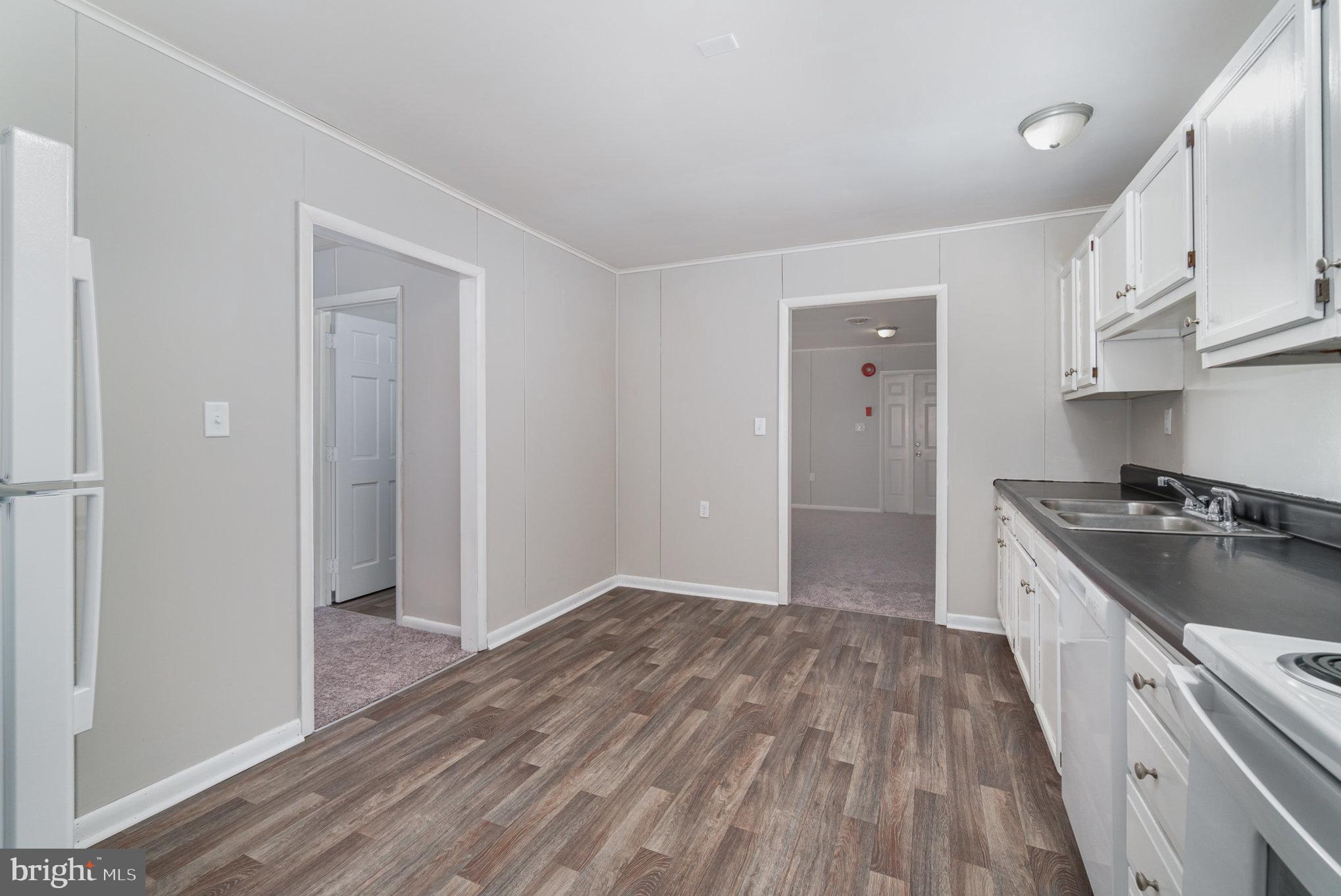 5075 Lincoln Way East