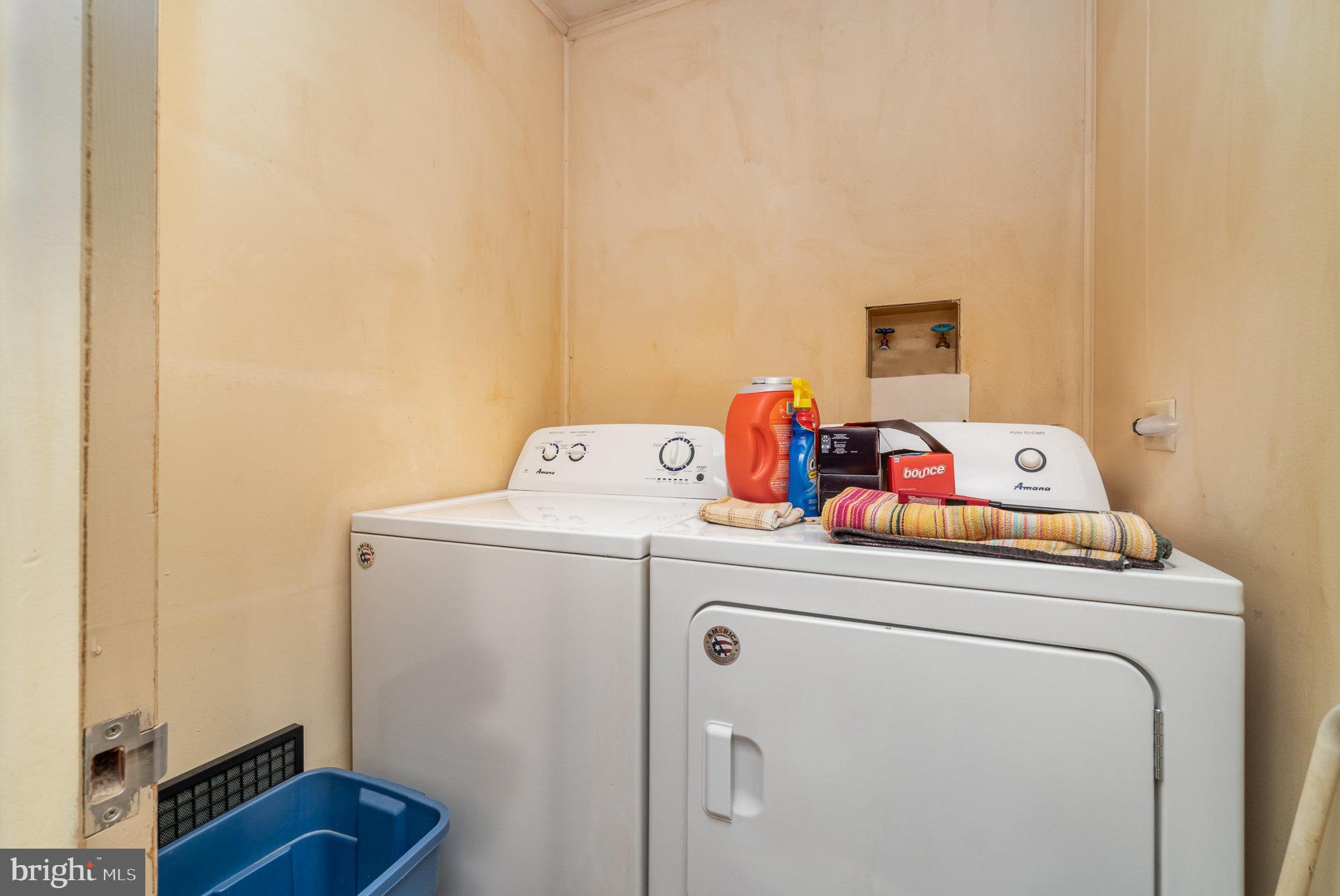 5075 Lincoln Way East