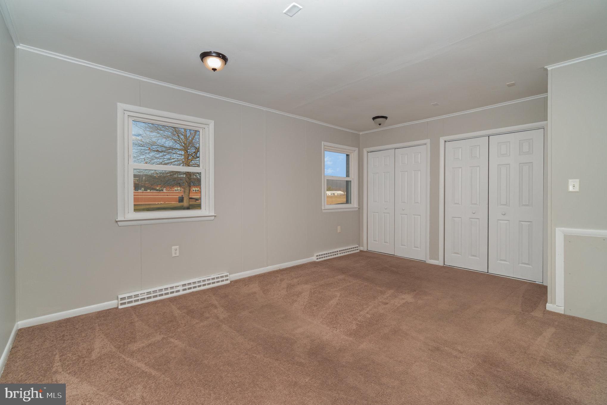 5075 Lincoln Way East