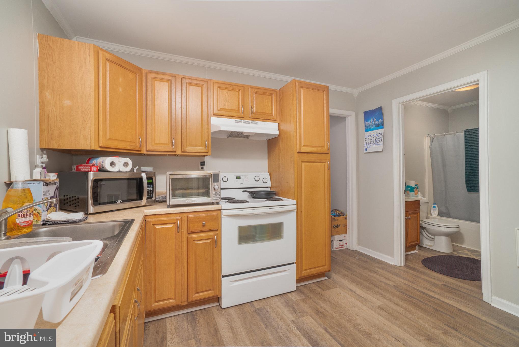 5075 Lincoln Way East