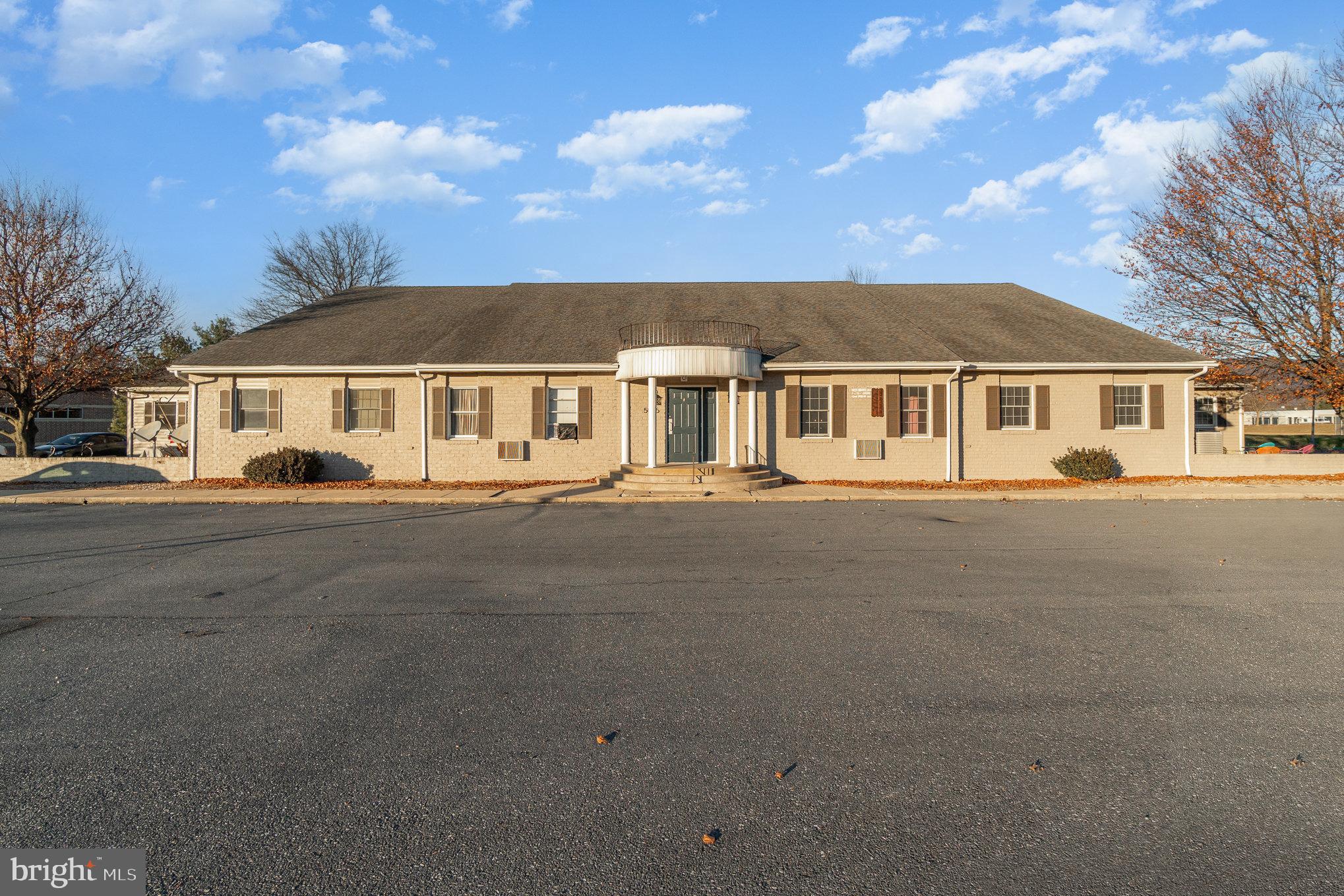 5075 Lincoln Way East