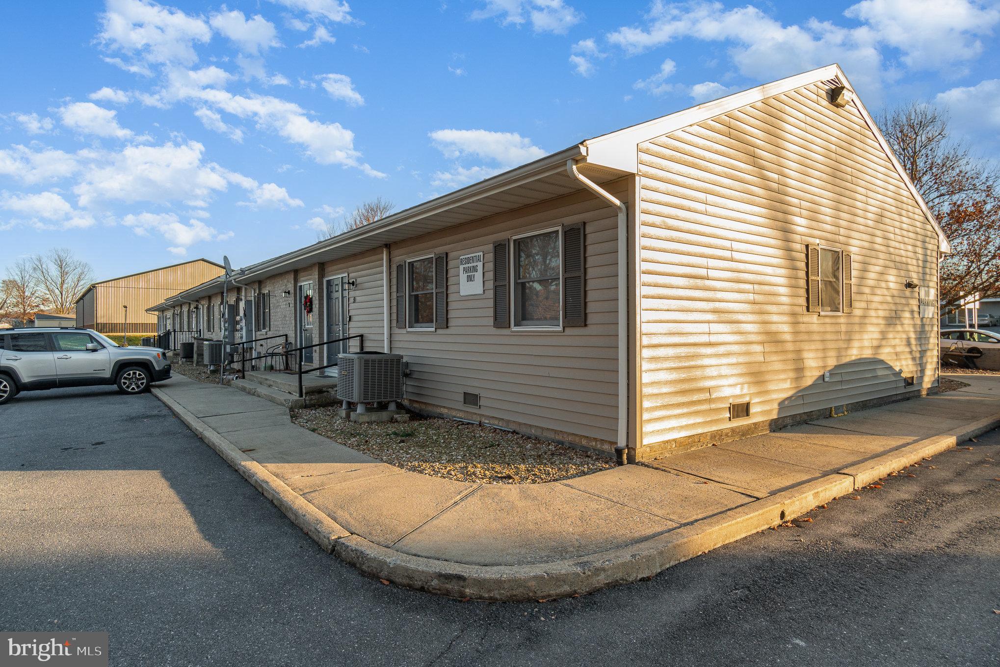 5075 Lincoln Way East