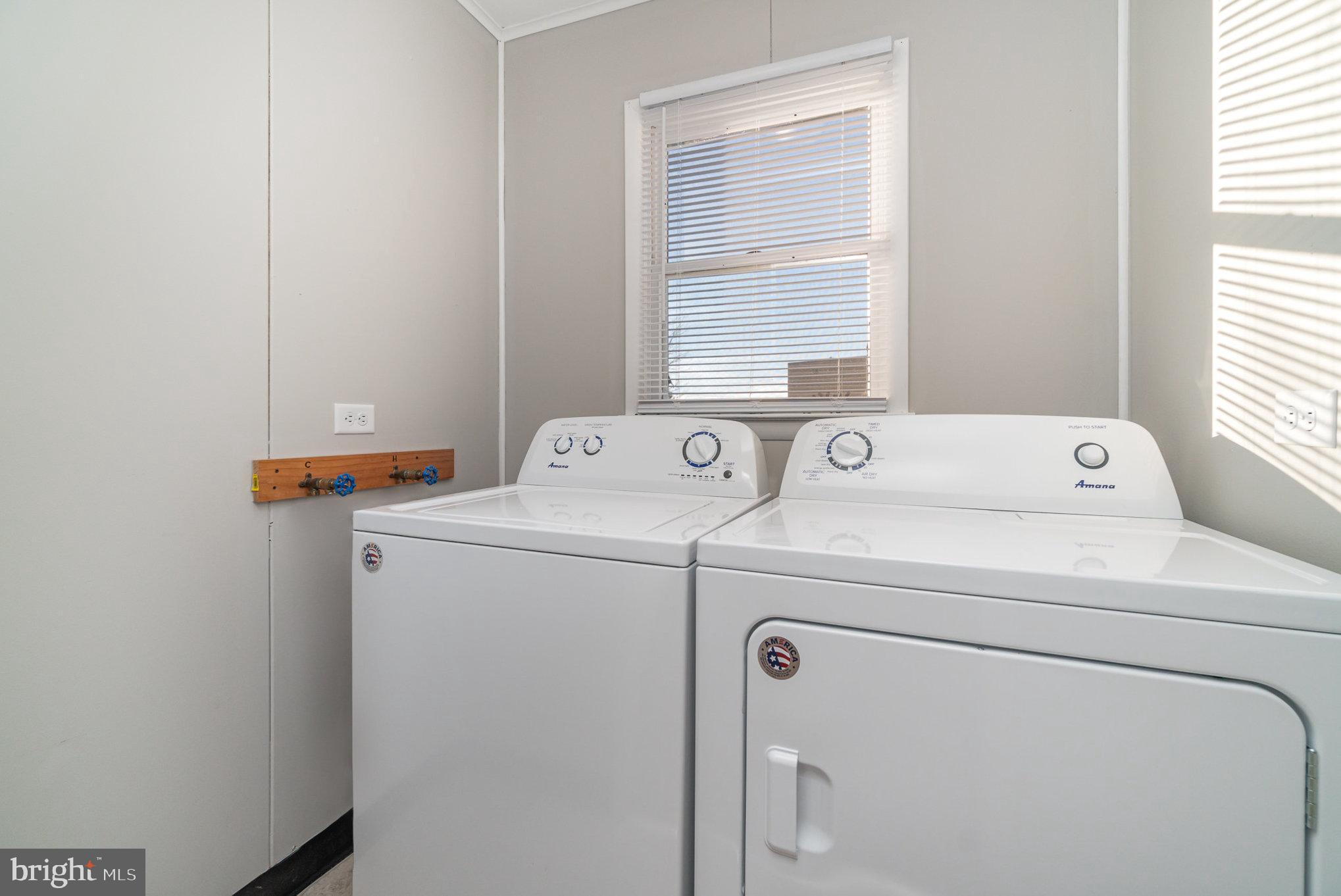 5075 Lincoln Way East