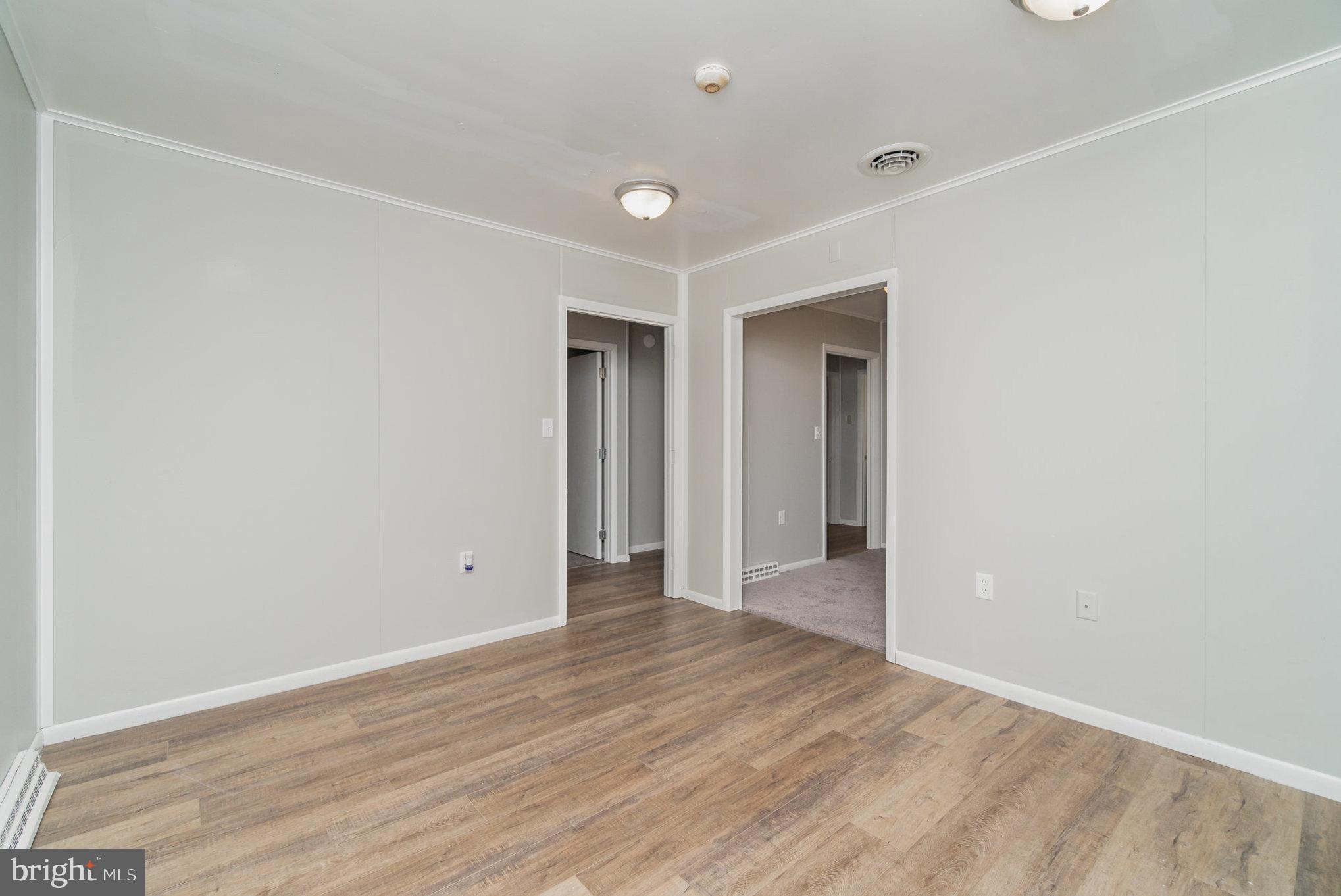 5075 Lincoln Way East