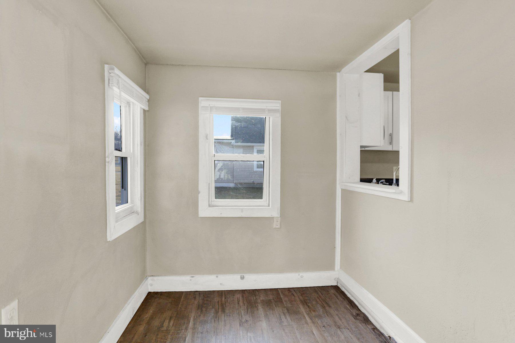 11147 South Mountain Road