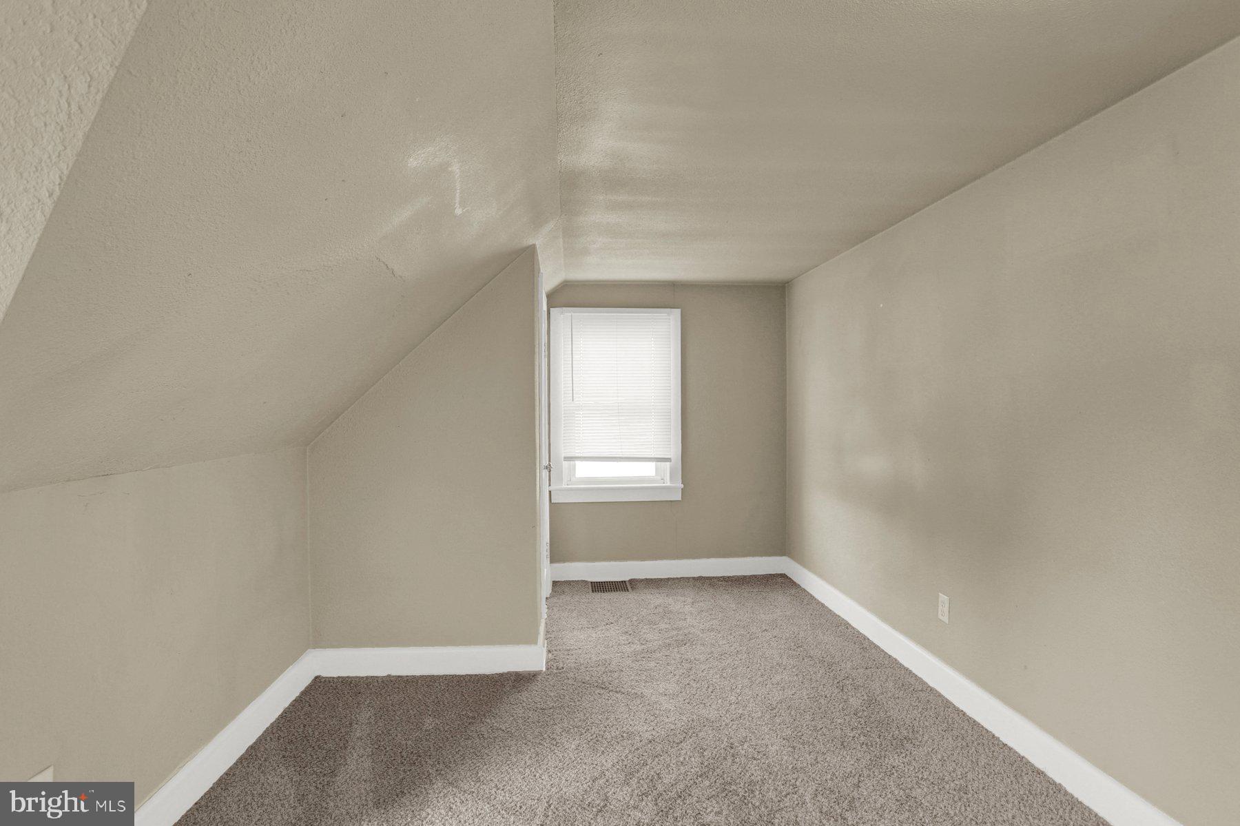 11147 South Mountain Road