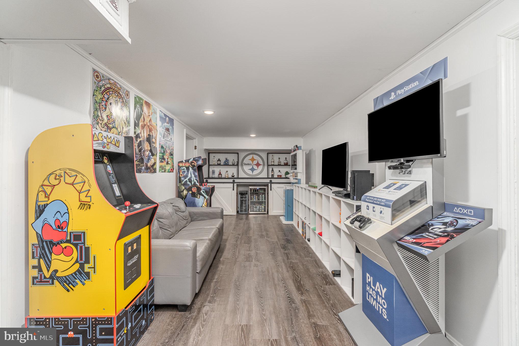 403 E Fourth Street
