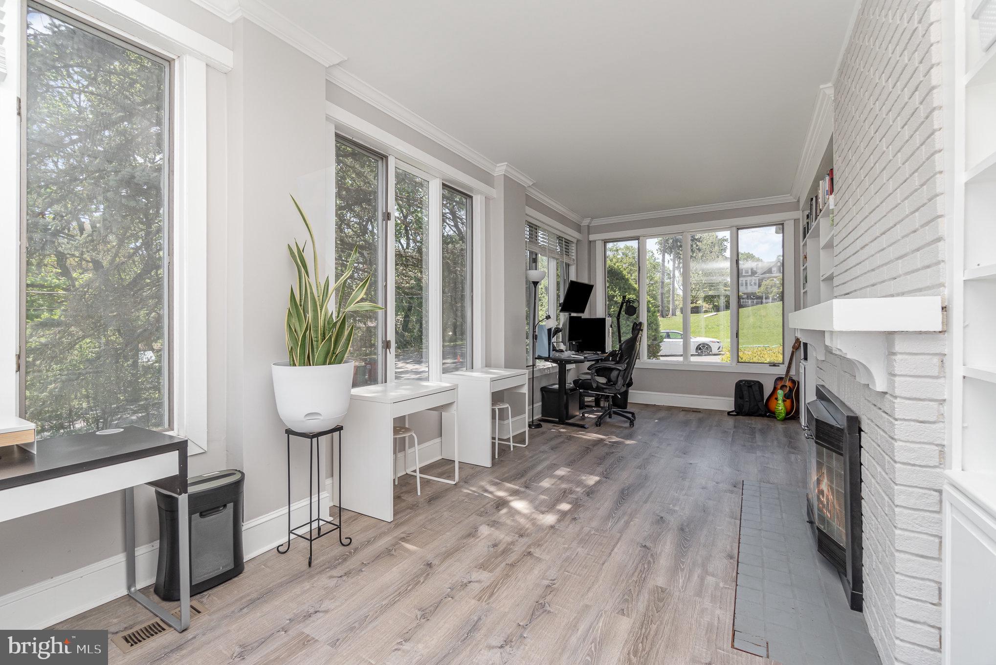 403 E Fourth Street