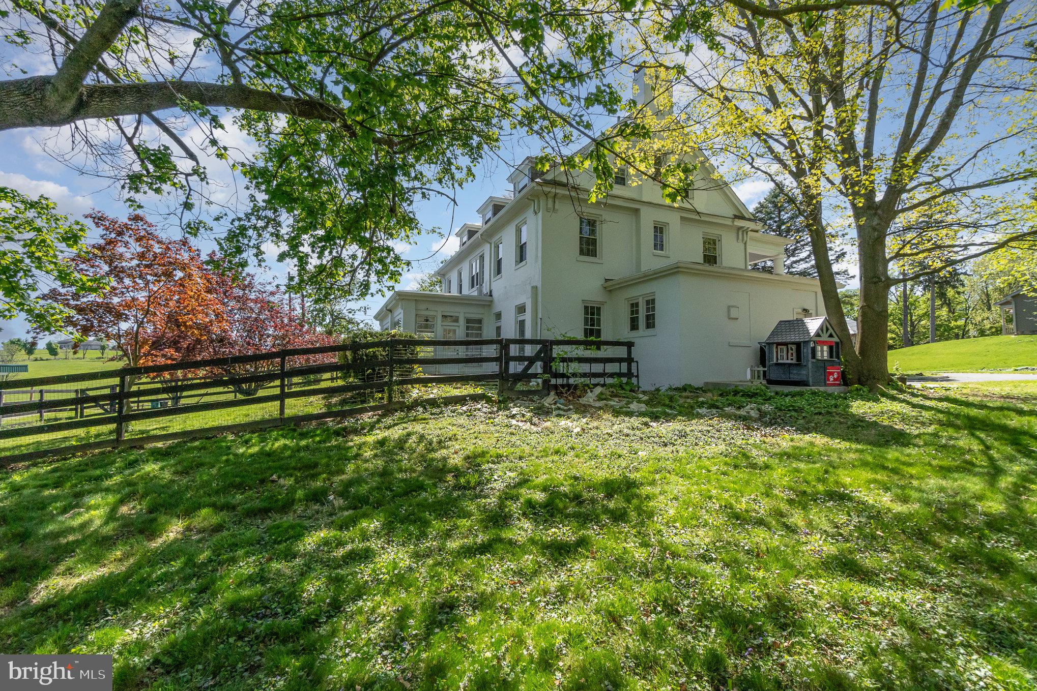 403 E Fourth Street