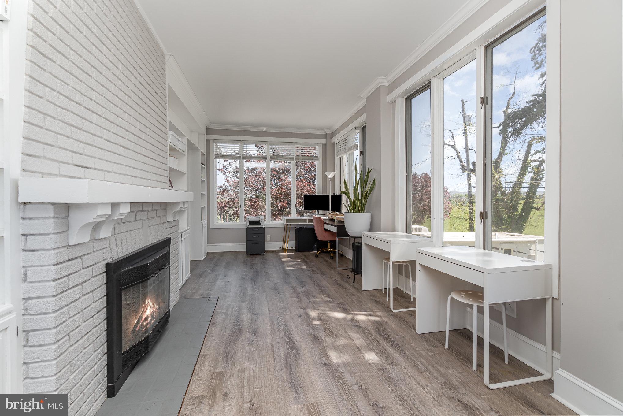 403 E Fourth Street