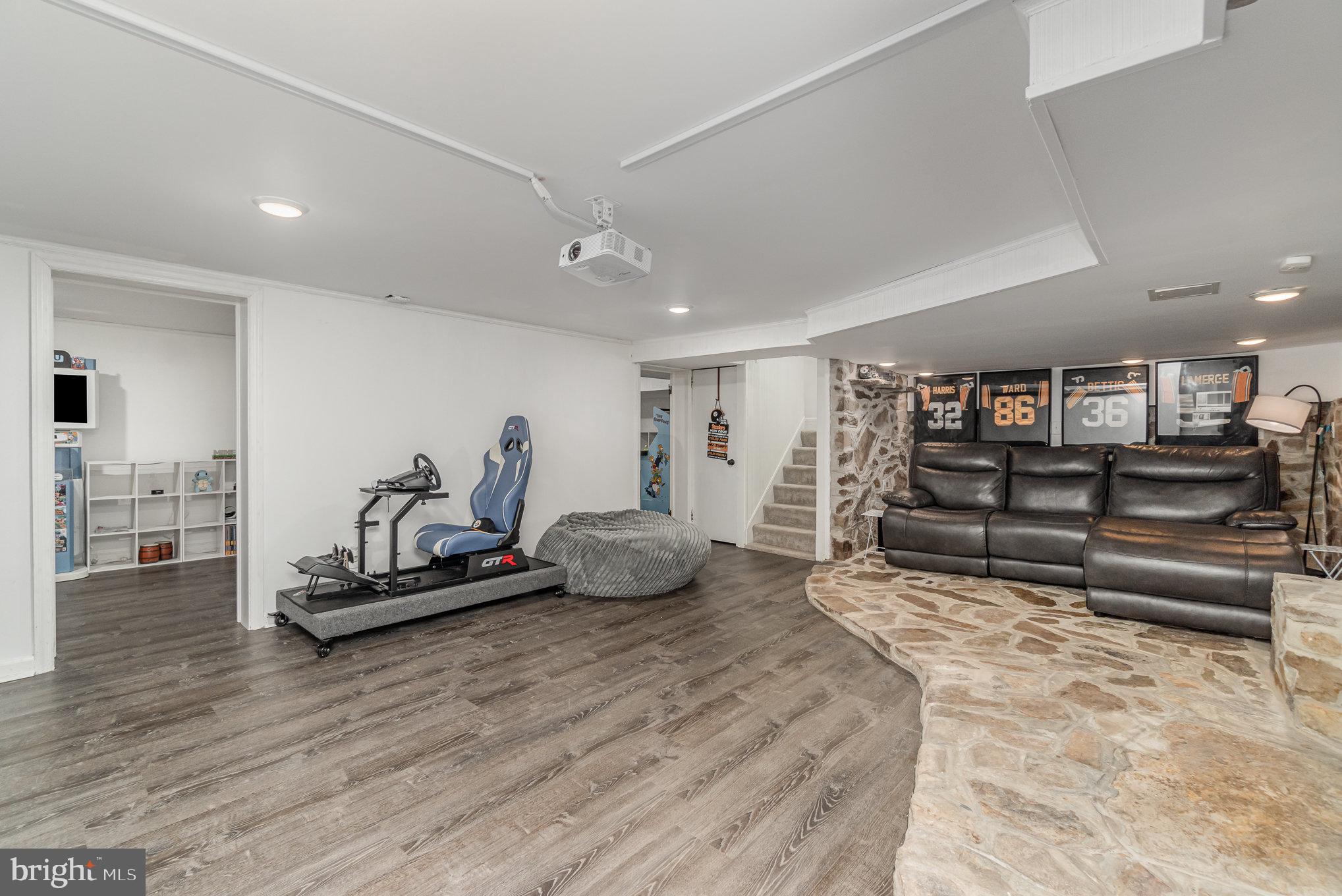403 E Fourth Street