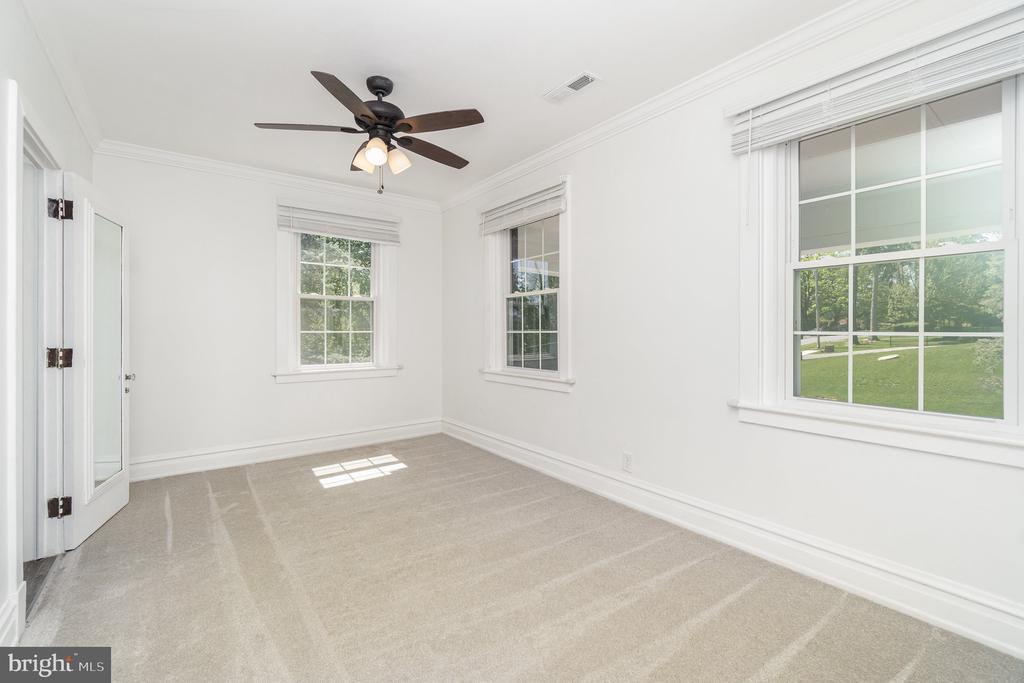 403 E Fourth Street