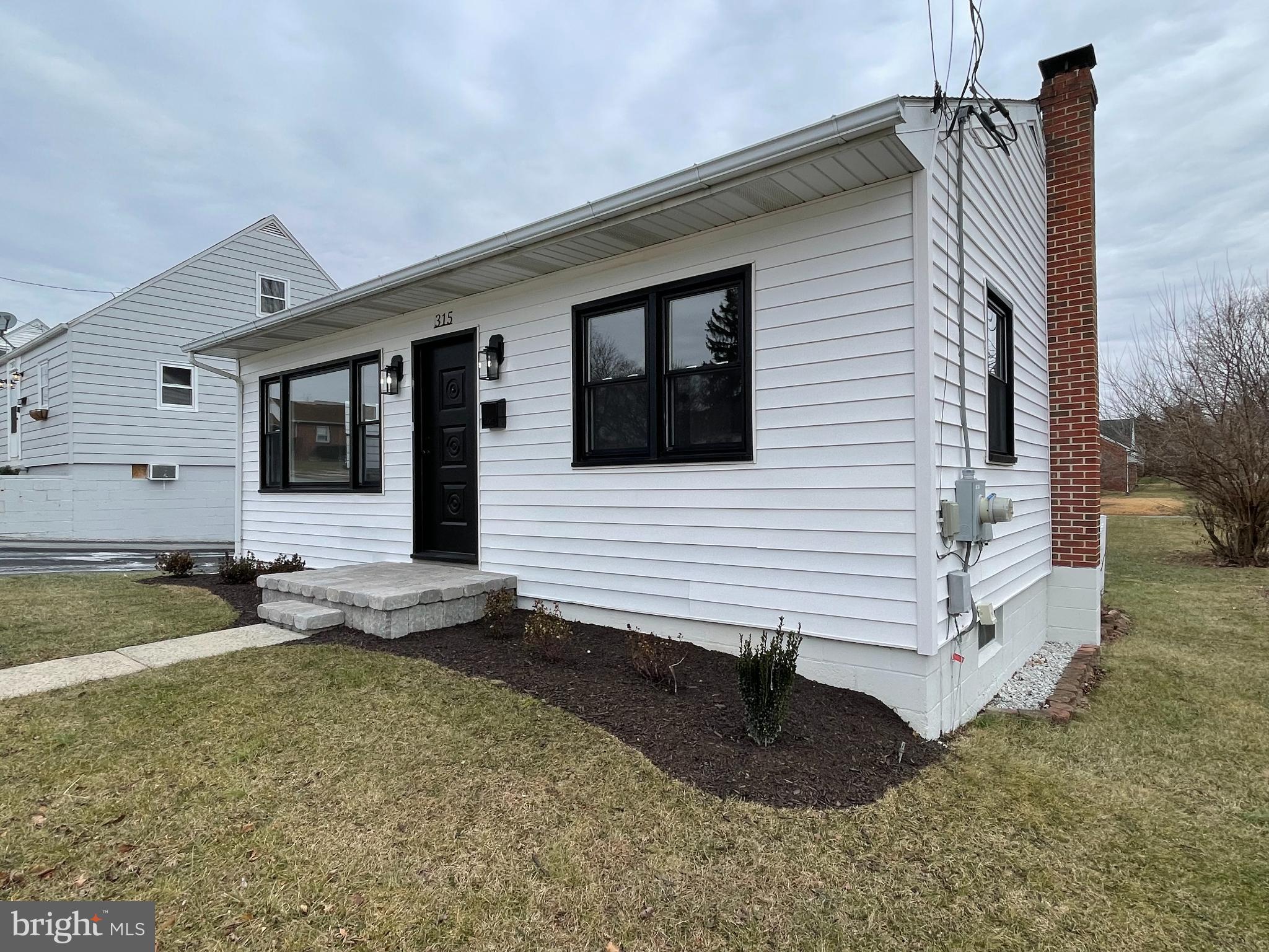 315 N FRANKLIN STREET