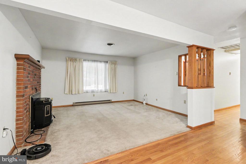 50 EISENHOWER DRIVE