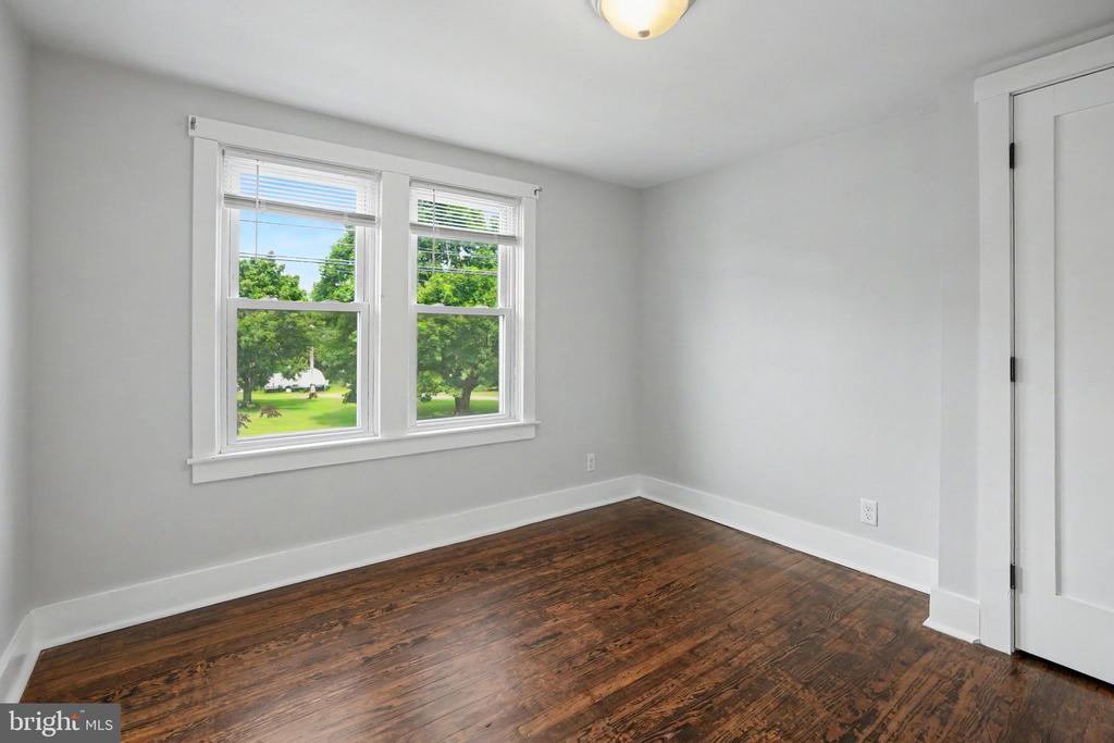 10992 ROXBURY ROAD