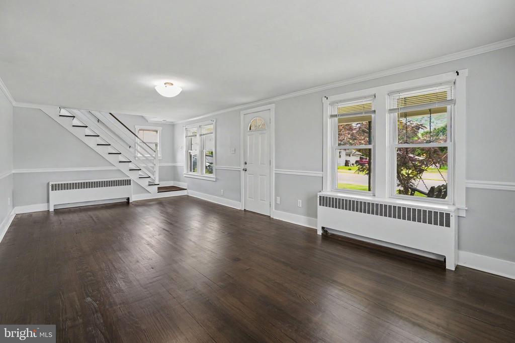 10992 ROXBURY ROAD
