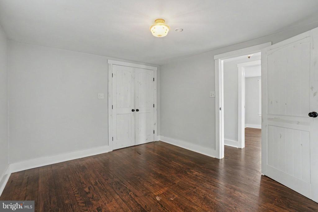 10992 ROXBURY ROAD