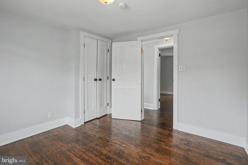 10992 ROXBURY ROAD