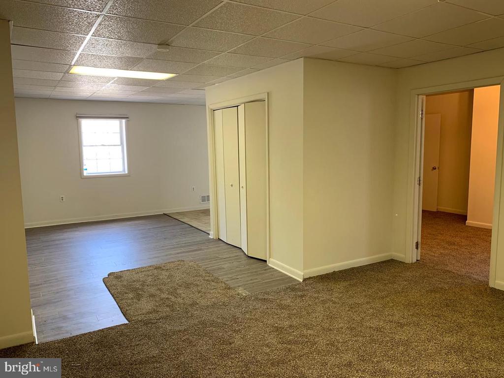 734 FAIRGROUND AVENUE Unit: B