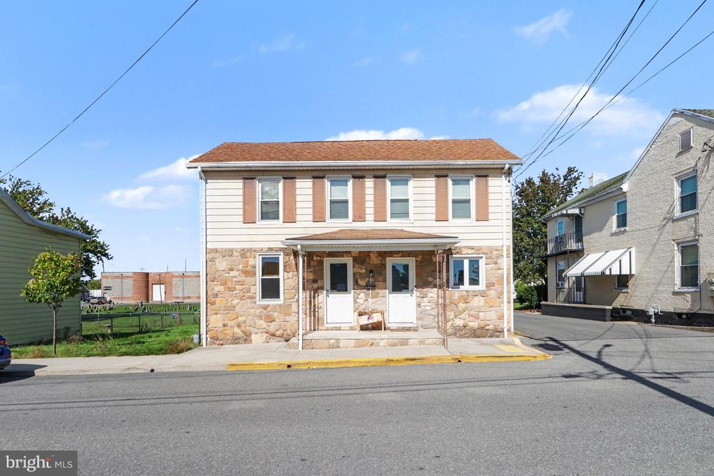 128 E MADISON STREET E