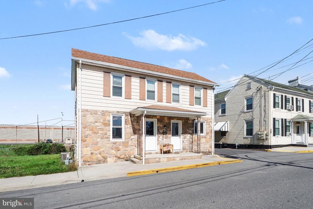 128 E MADISON STREET E