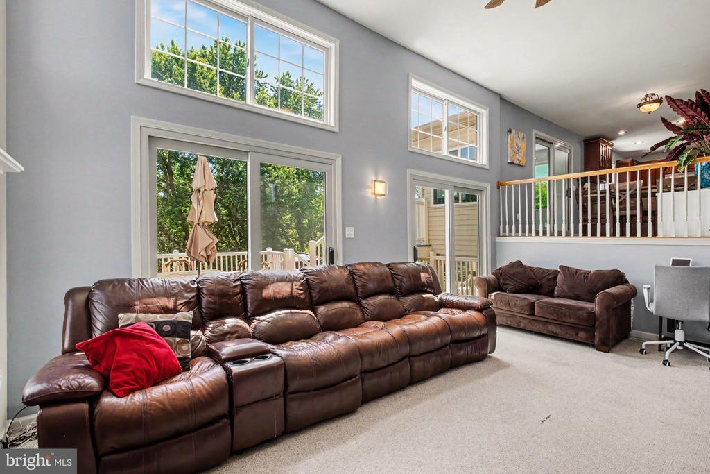 15 BULLRUSH LODGE