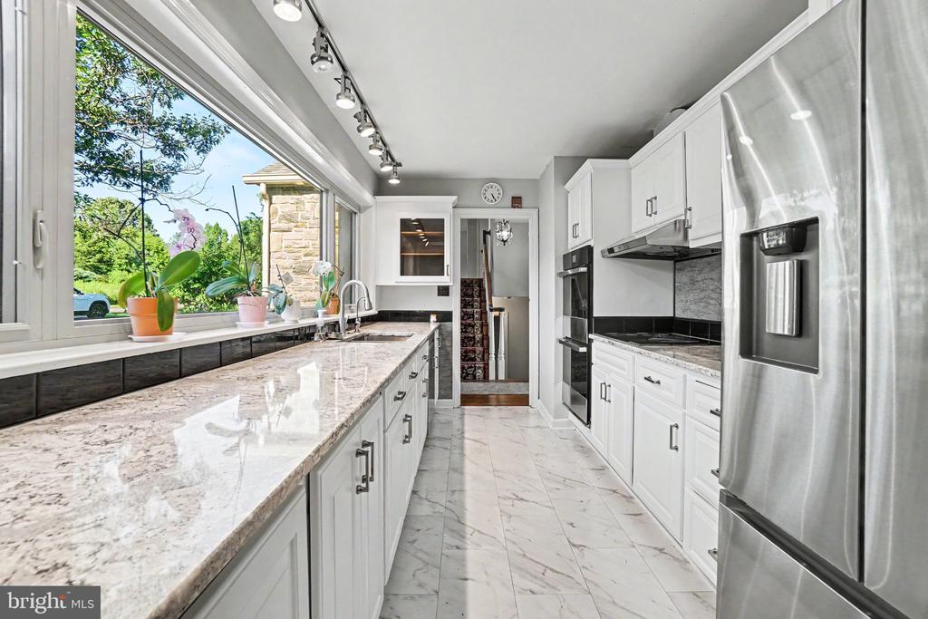 260 BLOSSOM HILL DRIVE