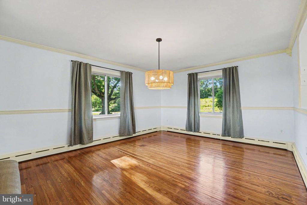 260 BLOSSOM HILL DRIVE