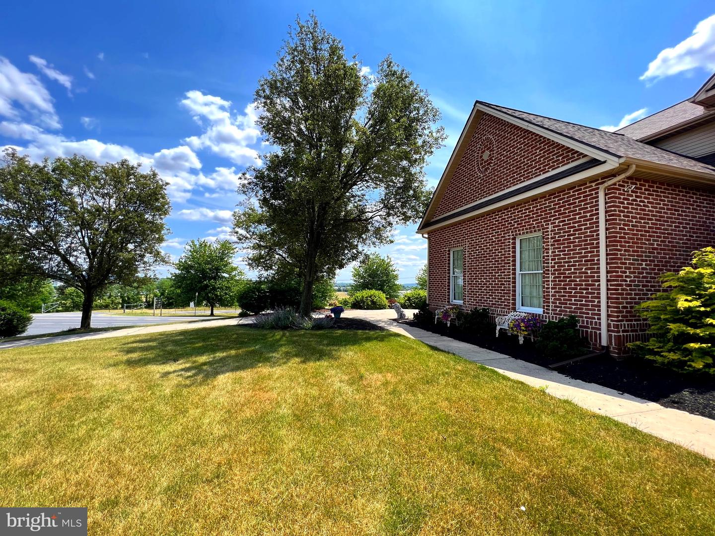 3 Highland Dr