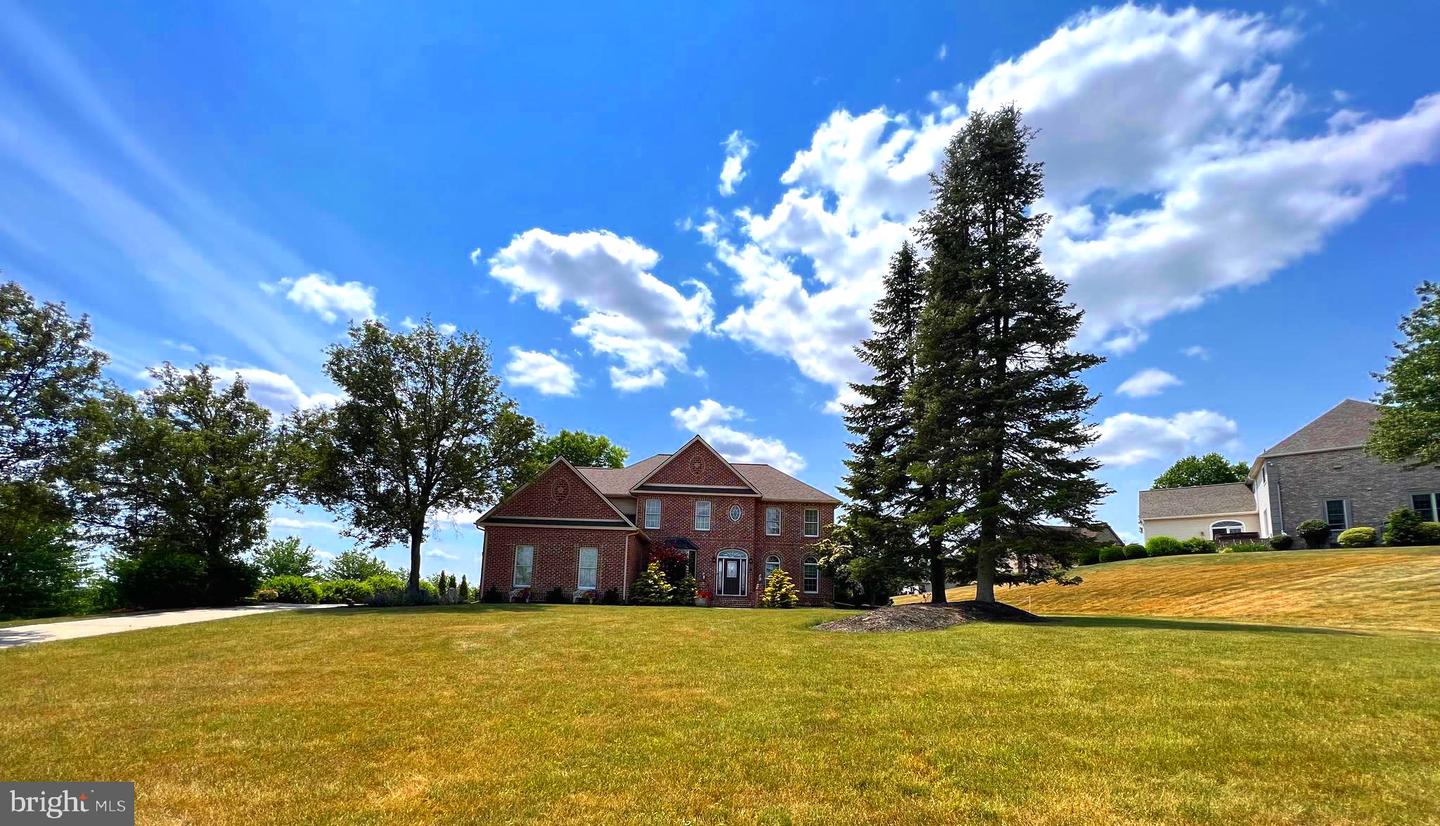 3 Highland Dr