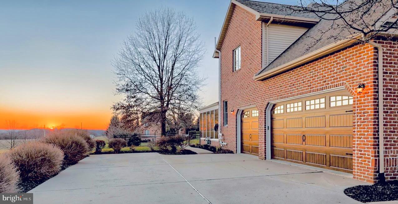 3 Highland Dr