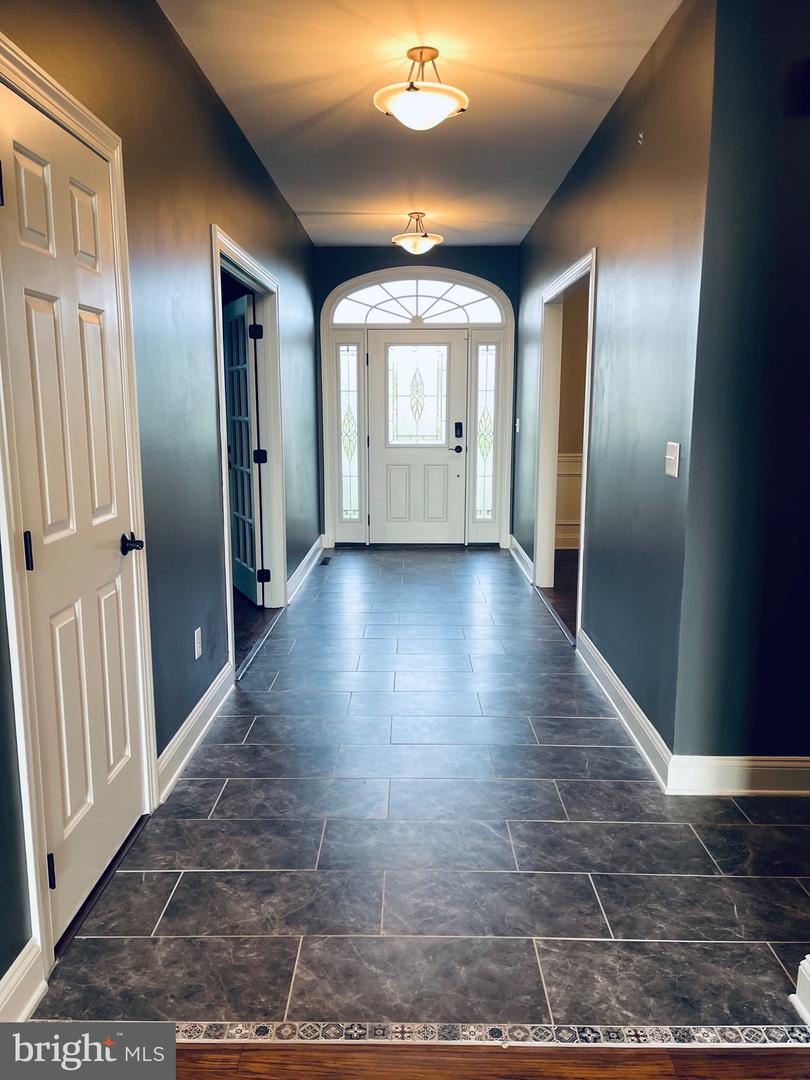 3 Highland Dr