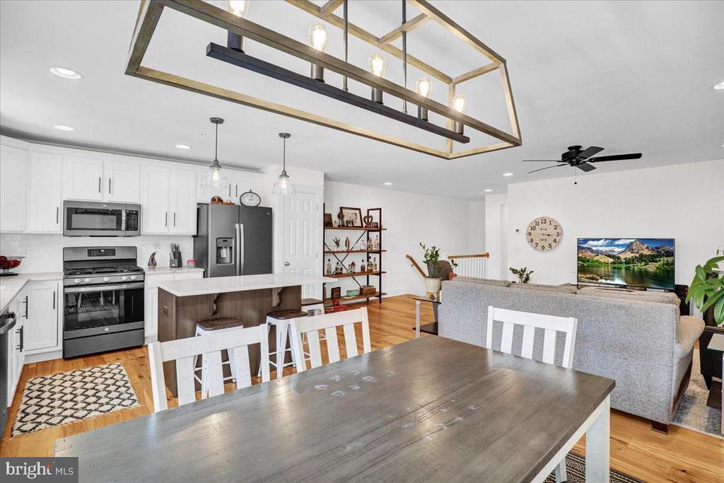 82 BEECH TREE COURT