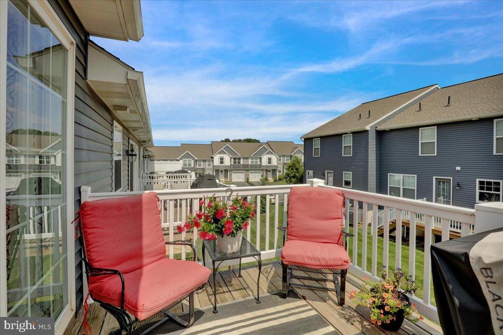 82 BEECH TREE COURT
