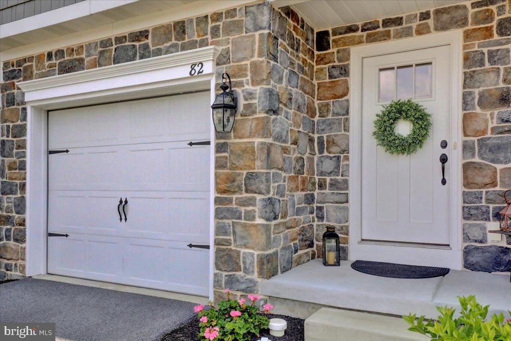 82 BEECH TREE COURT