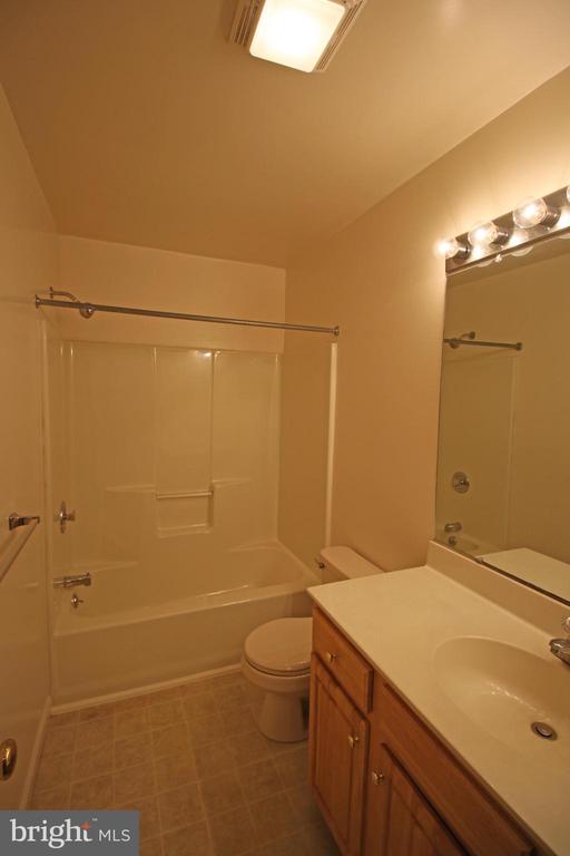 63 N. CHERRY STR.