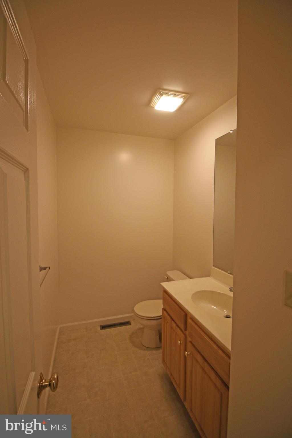 63 N. CHERRY STR.