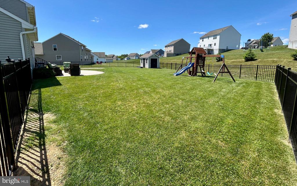 104 OAKEN WAY
