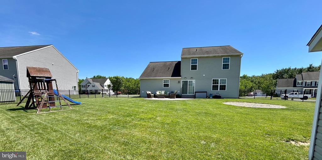 104 OAKEN WAY