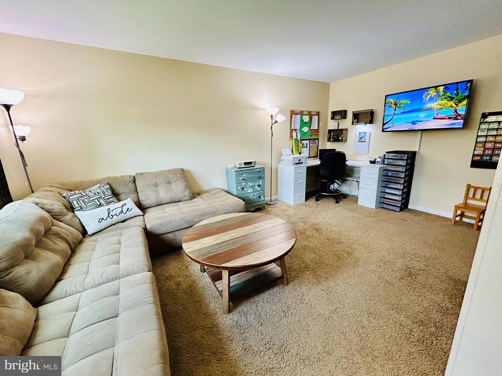 104 OAKEN WAY