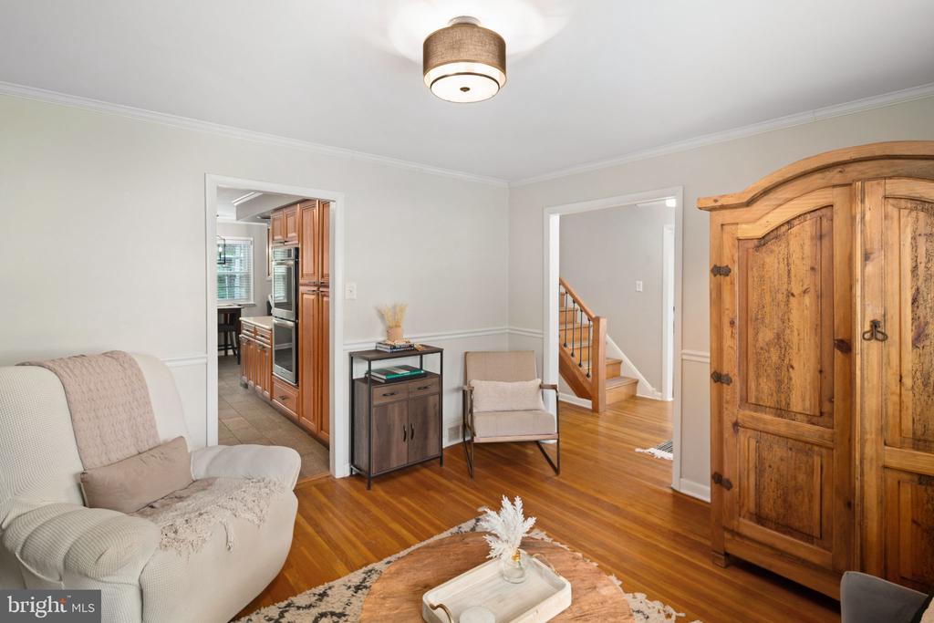 4 Balsam Pl