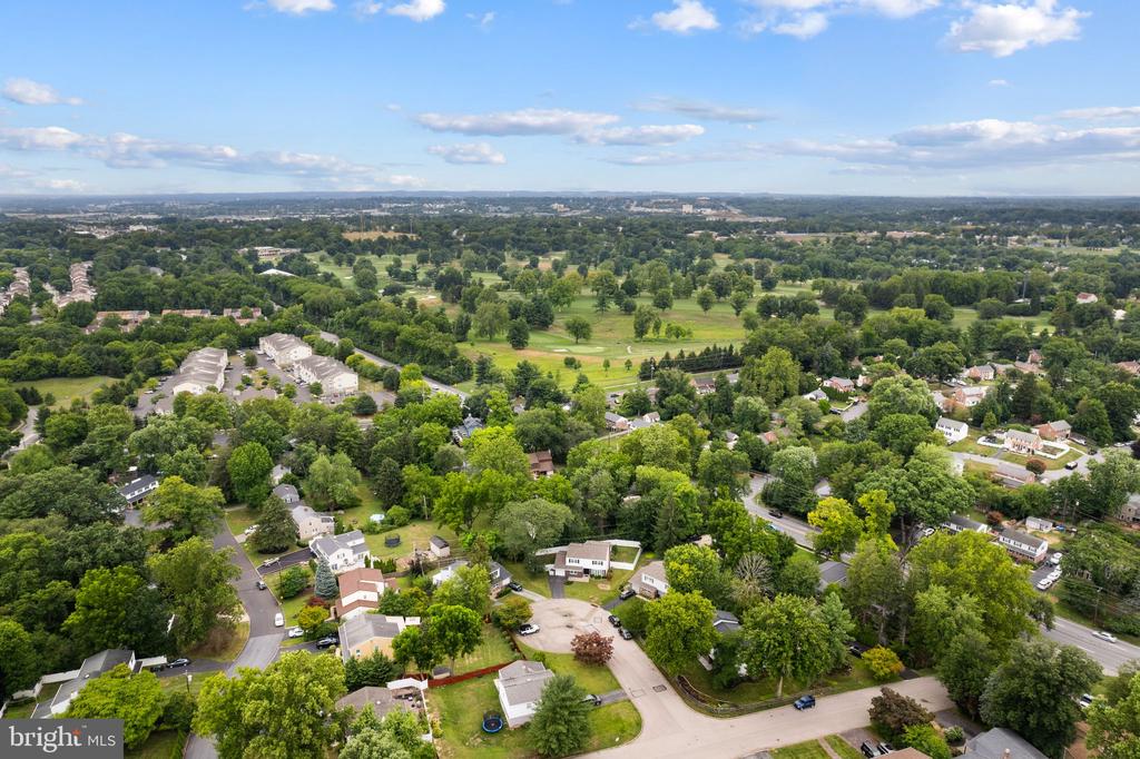 4 Balsam Pl