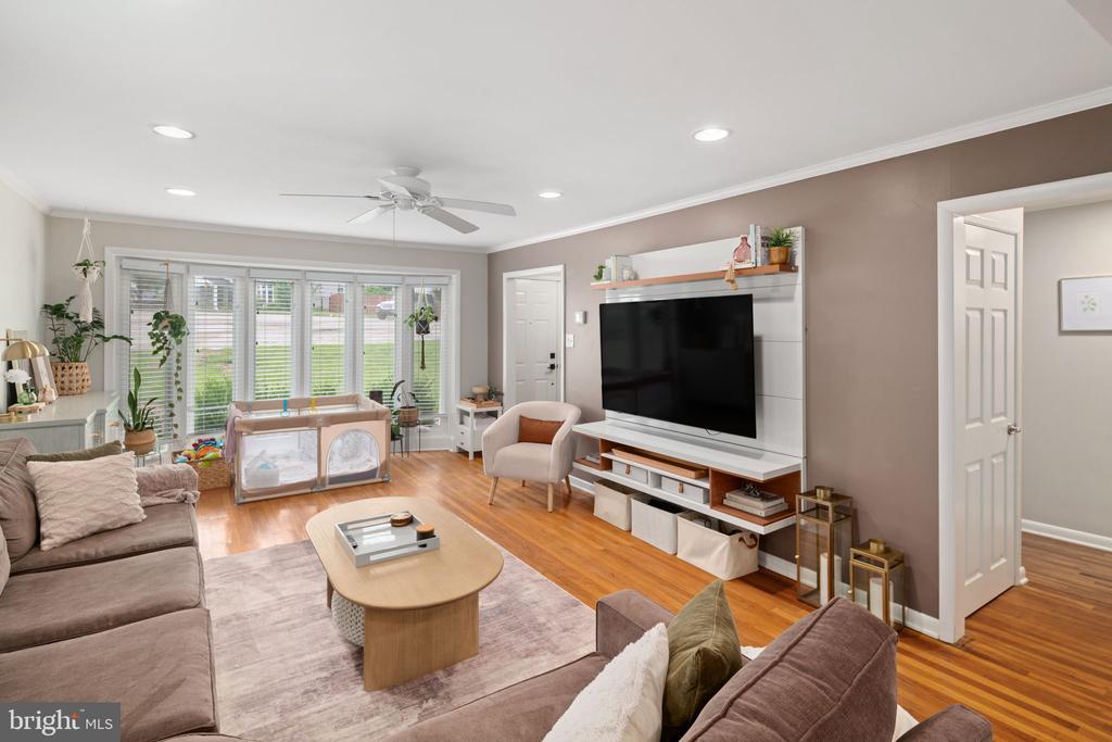 4 Balsam Pl