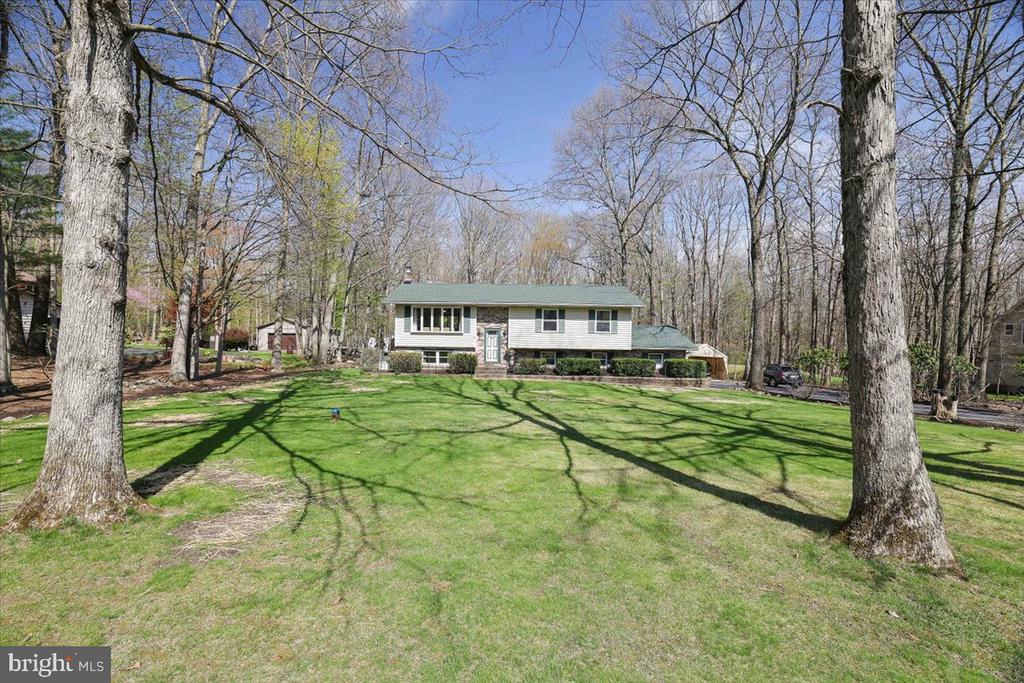 520 EXECUTIVE DR