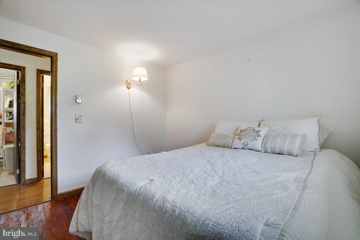 520 EXECUTIVE DR