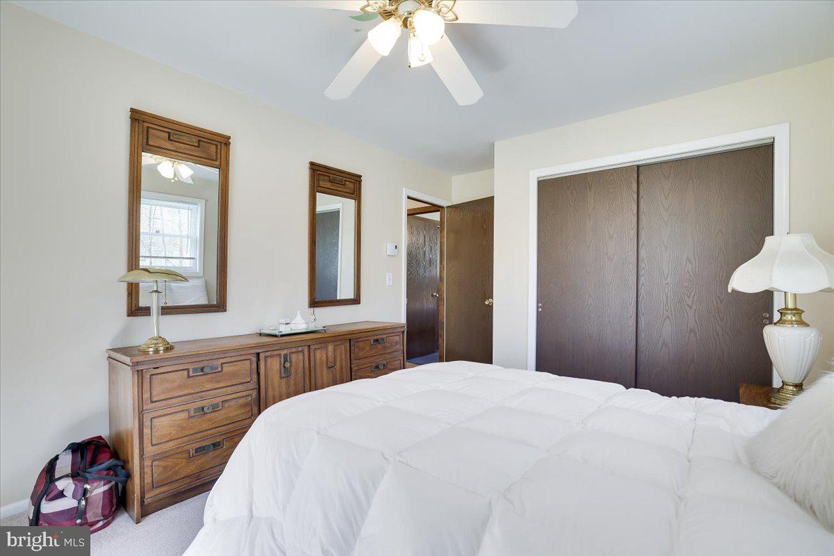 520 EXECUTIVE DR