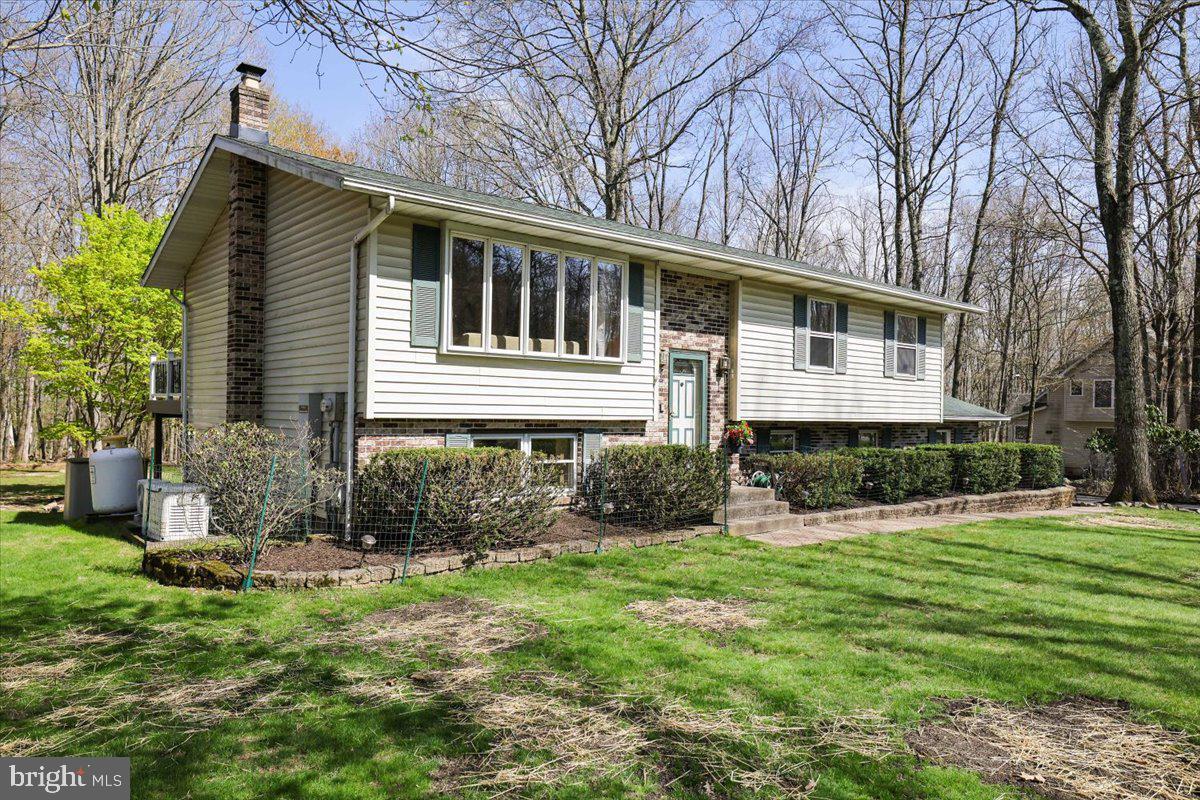 520 EXECUTIVE DR
