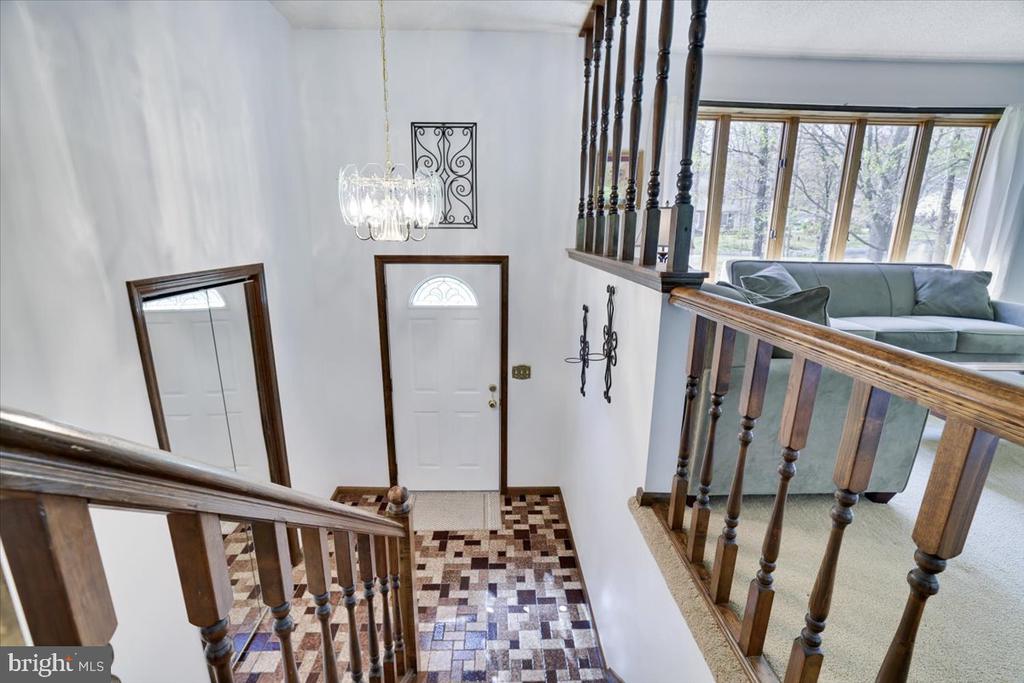 520 EXECUTIVE DR